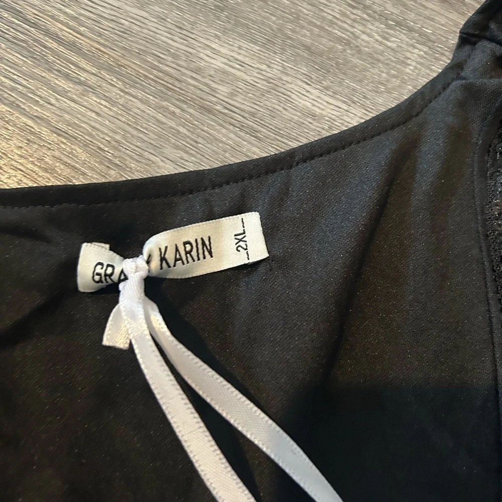 Women’s Black Sequin Peplum Top - Picture 3 of 6